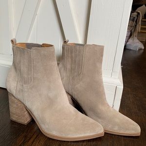Marc Fisher LTD Oshay Bootie Cloud Suede
